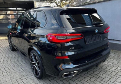 BMW X5 M50d (400 HP) – Sky Lounge | Laser - Image 17