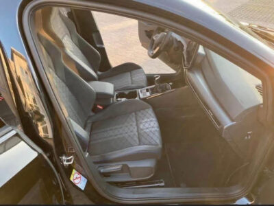 Volkswagen Golf VIII (2025.) – 1.5 TSI (150 KS) - Image 12