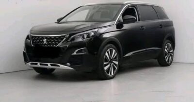 Peugeot 5008 1.5 D 7