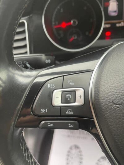 Volkswagen Golf 7 Sportsvan – Image 11