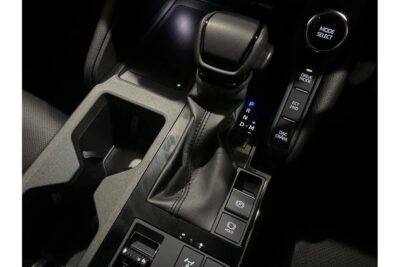 Toyota Landcruiser Prado GXL GDJ251R - Slika 11