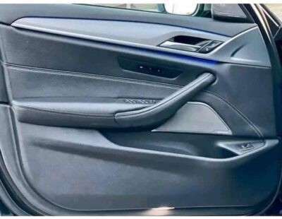 BMW M550d xDrive – Image 16