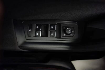 Volkswagen T-Roc *SPORT - Slika 25