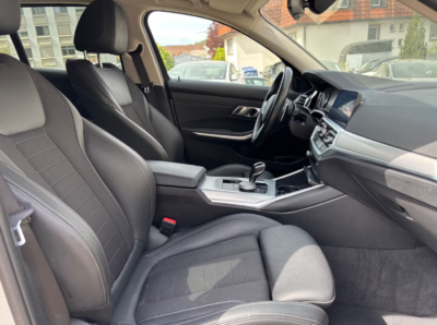 BMW 320d xDrive Touring Sport Line – Break – Image 28