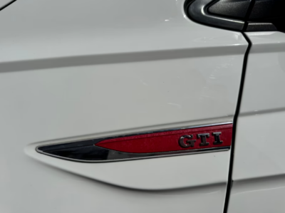 Volkswagen Polo GTI 2.0 TSI OPF DSG - Image 11