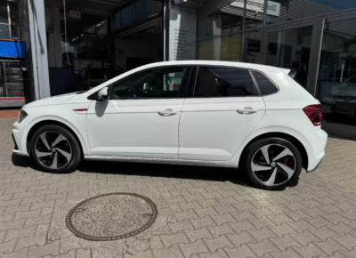 Volkswagen Polo GTI 2.0 TSI OPF DSG - Image 17