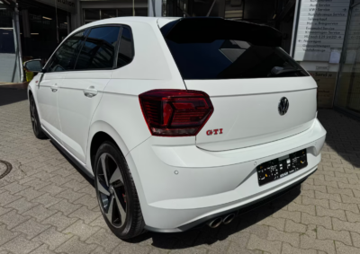 Volkswagen Polo GTI 2.0 TSI OPF DSG - Image 14