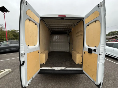 Peugeot Boxer L3H2 2.2 BlueHDi (140 PS) Premium – Bild 6
